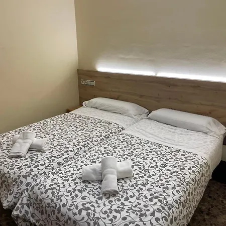 Vivienda Familiar Junto Plaza Toros De Apartamento Teruel