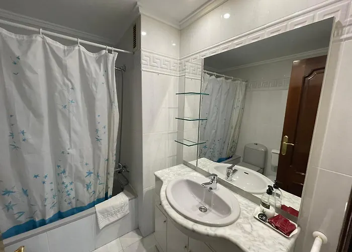 Lägenhet Vivienda Familiar Junto Plaza Toros De *